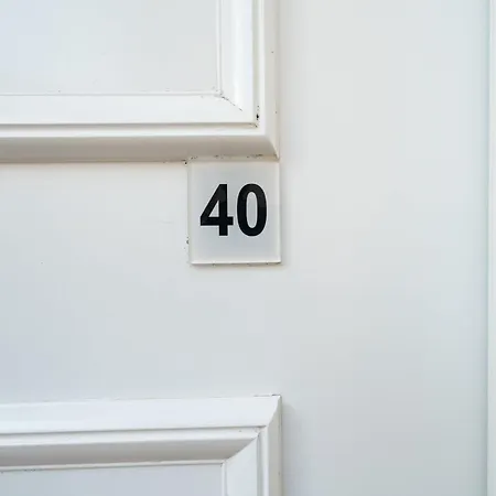 Centrally-heated In Villa *